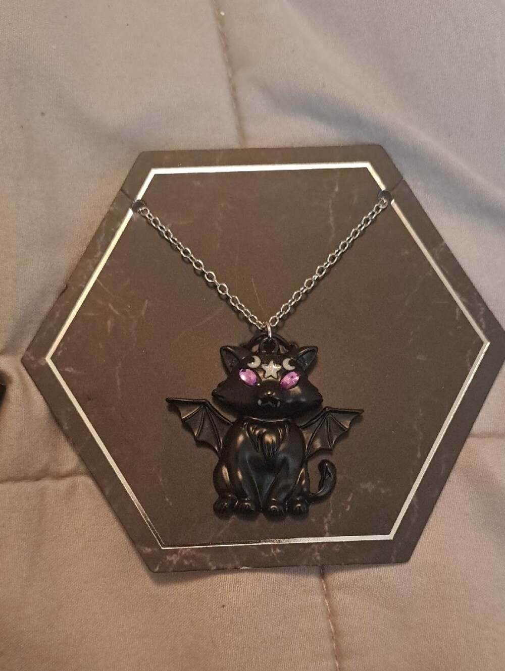Hot Topic Coven Creatures Black Bat-Cat Necklace with Pink Eyes - Picture 2 of 2